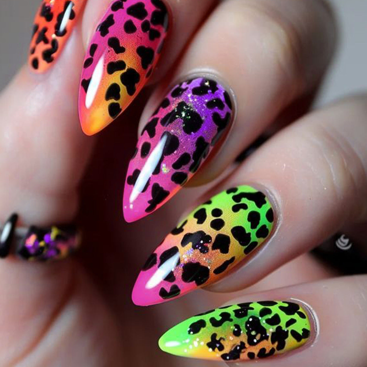 Leopard Print Neon Nails 2025 – Bold & Bright