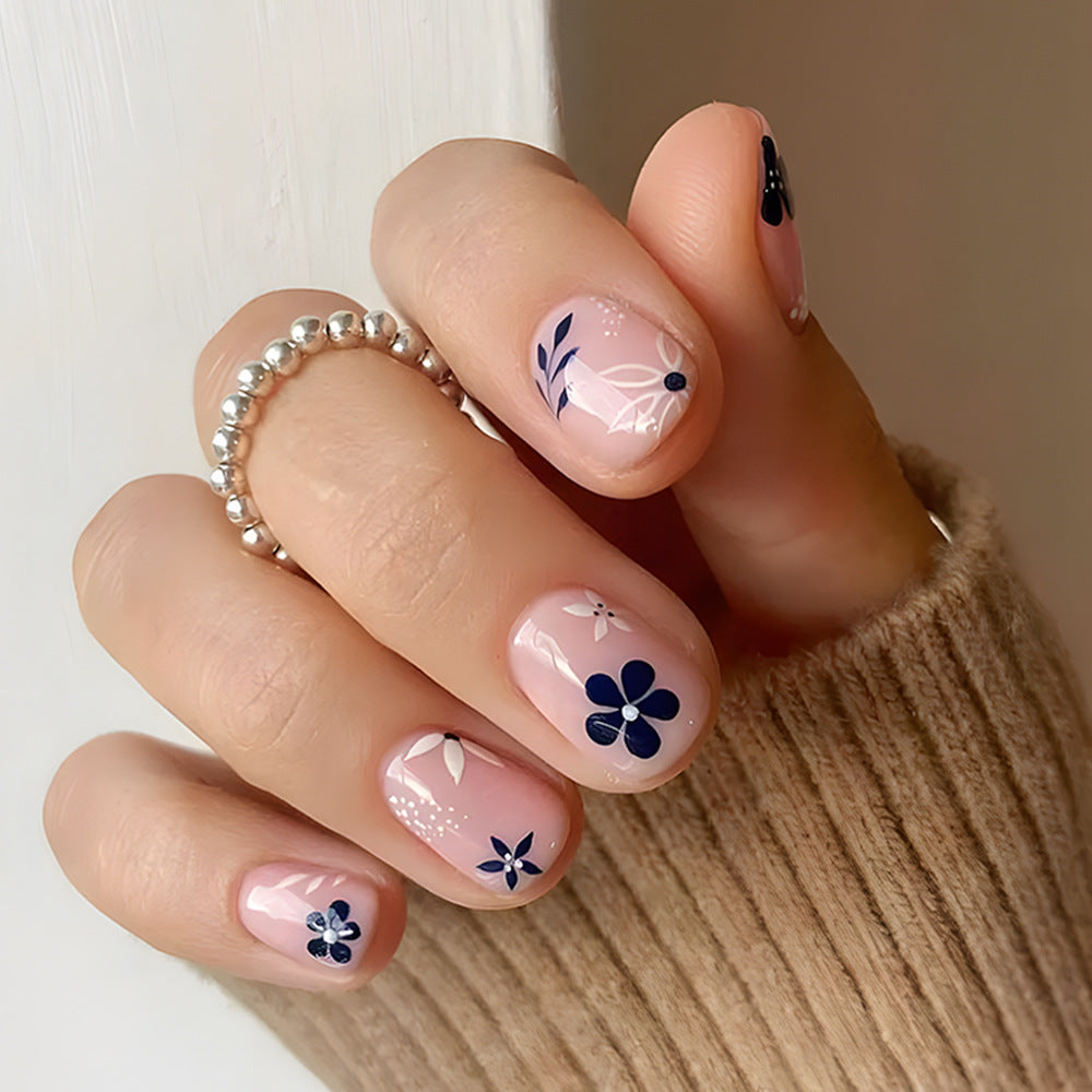 Simple Flower Nail Designs That Shine
