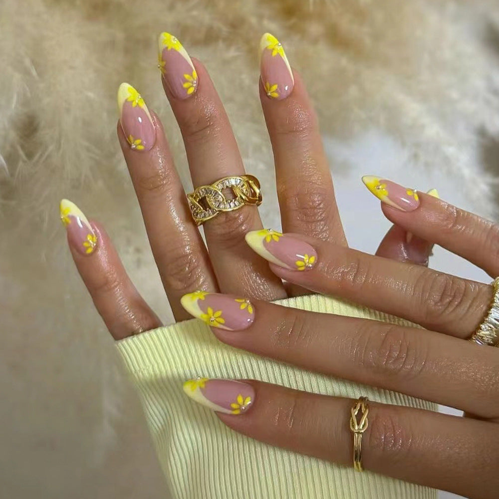 Pastel Blooming Spring Nail Ideas