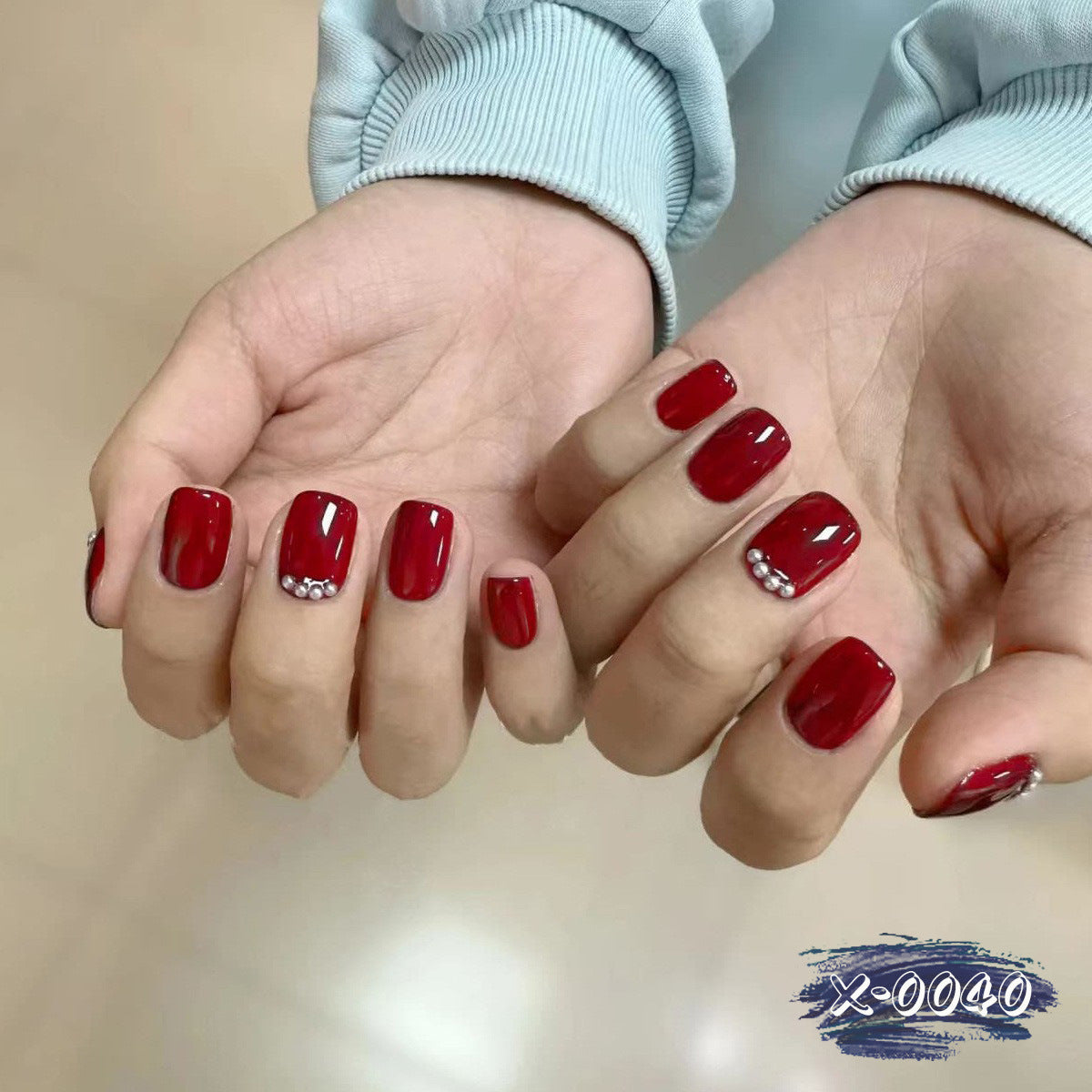 Glamorous Deep Red Square Nail Set