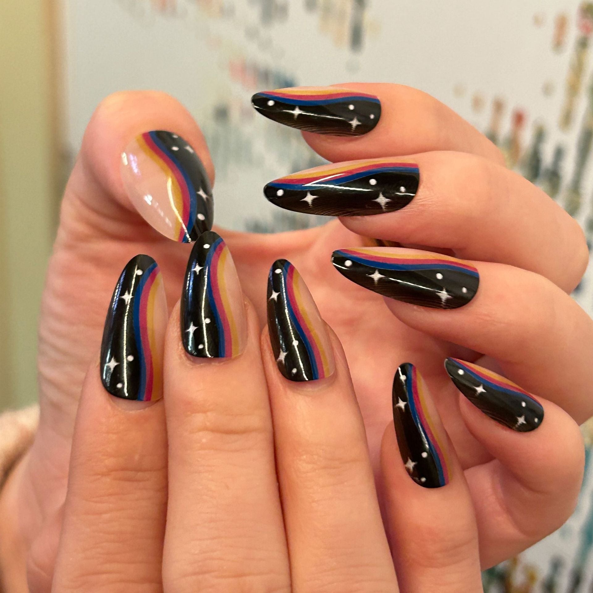 Black Nails with Holographic Magic