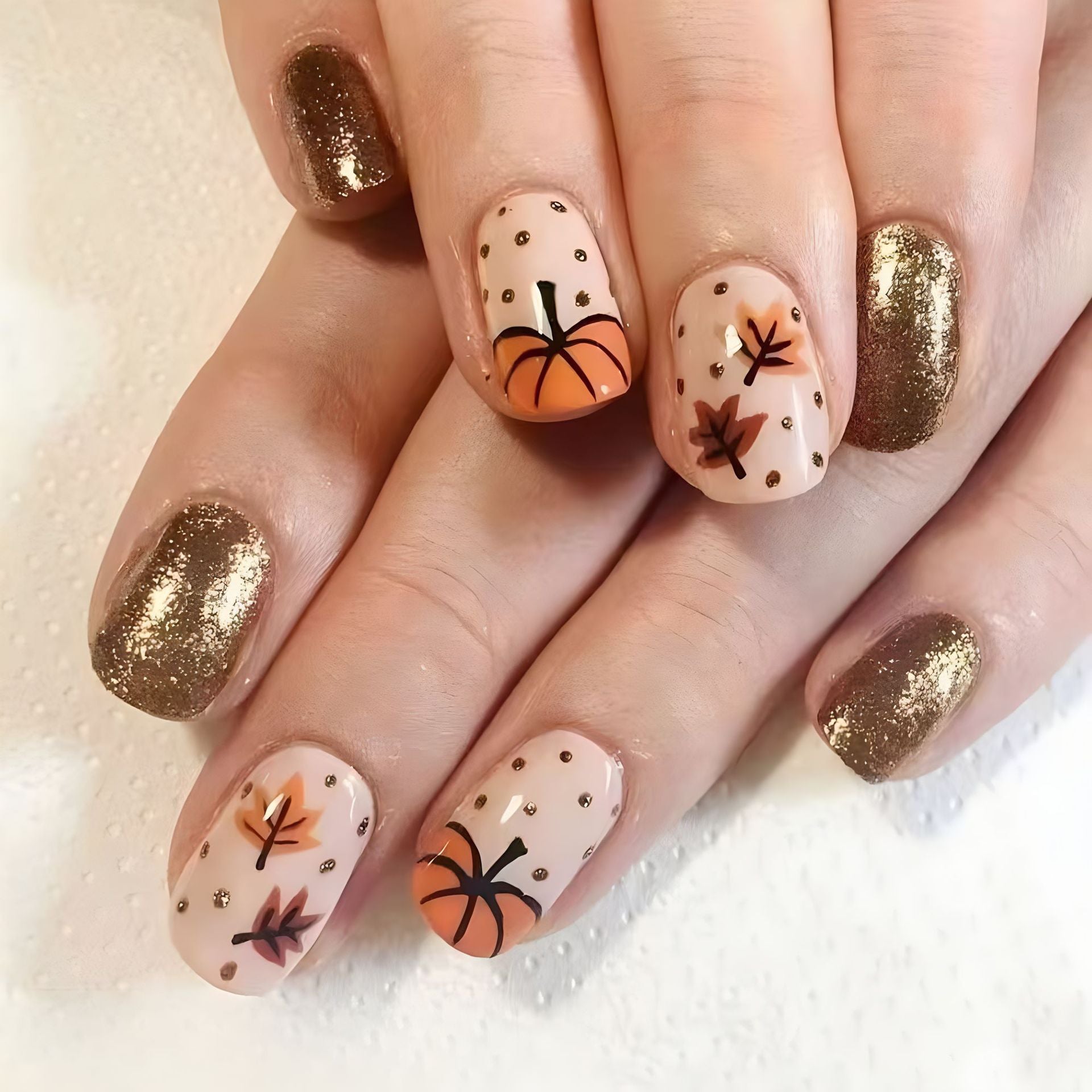 Pumpkin & Leaf Patterned Nails for Autumn