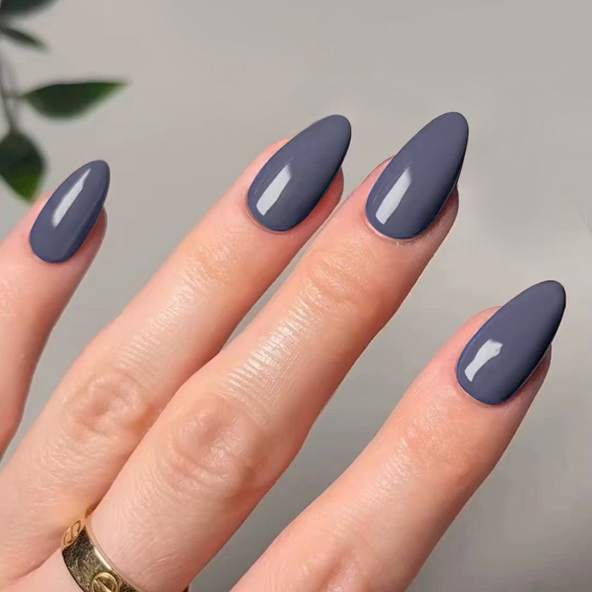 Chic Elegance Medium Almond Smoky Gray Press-On Nails with Matte