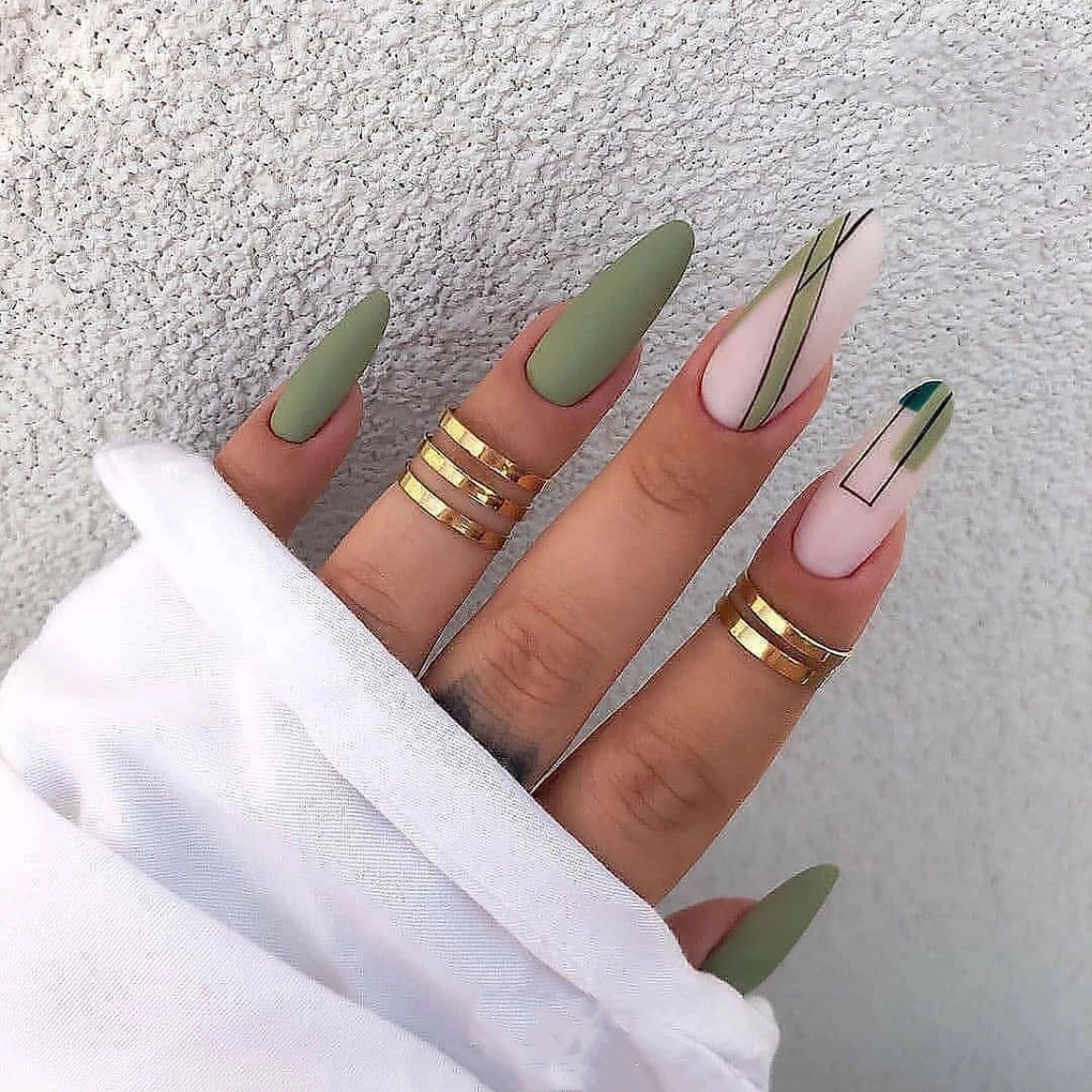 Stylish Olive Green Nail Designs