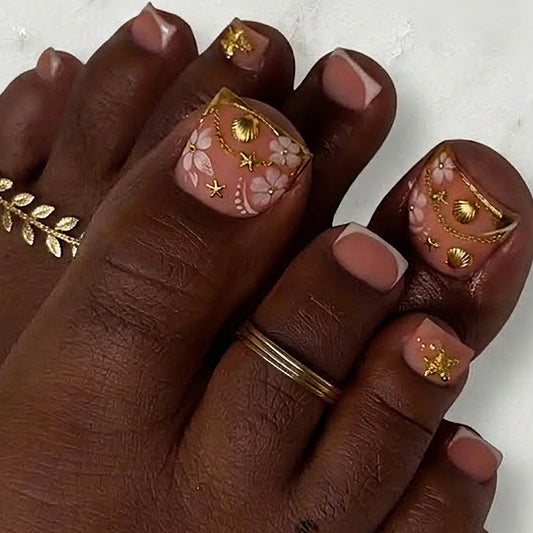 Beachy Bliss Short Square Blush with Elegant Gold Accents Toenail Set