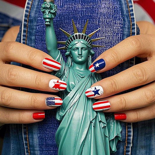 Patriotic Spirit Medium Oval Red White and Blue Nail Set with Eye-Catching Star and Stripes Design