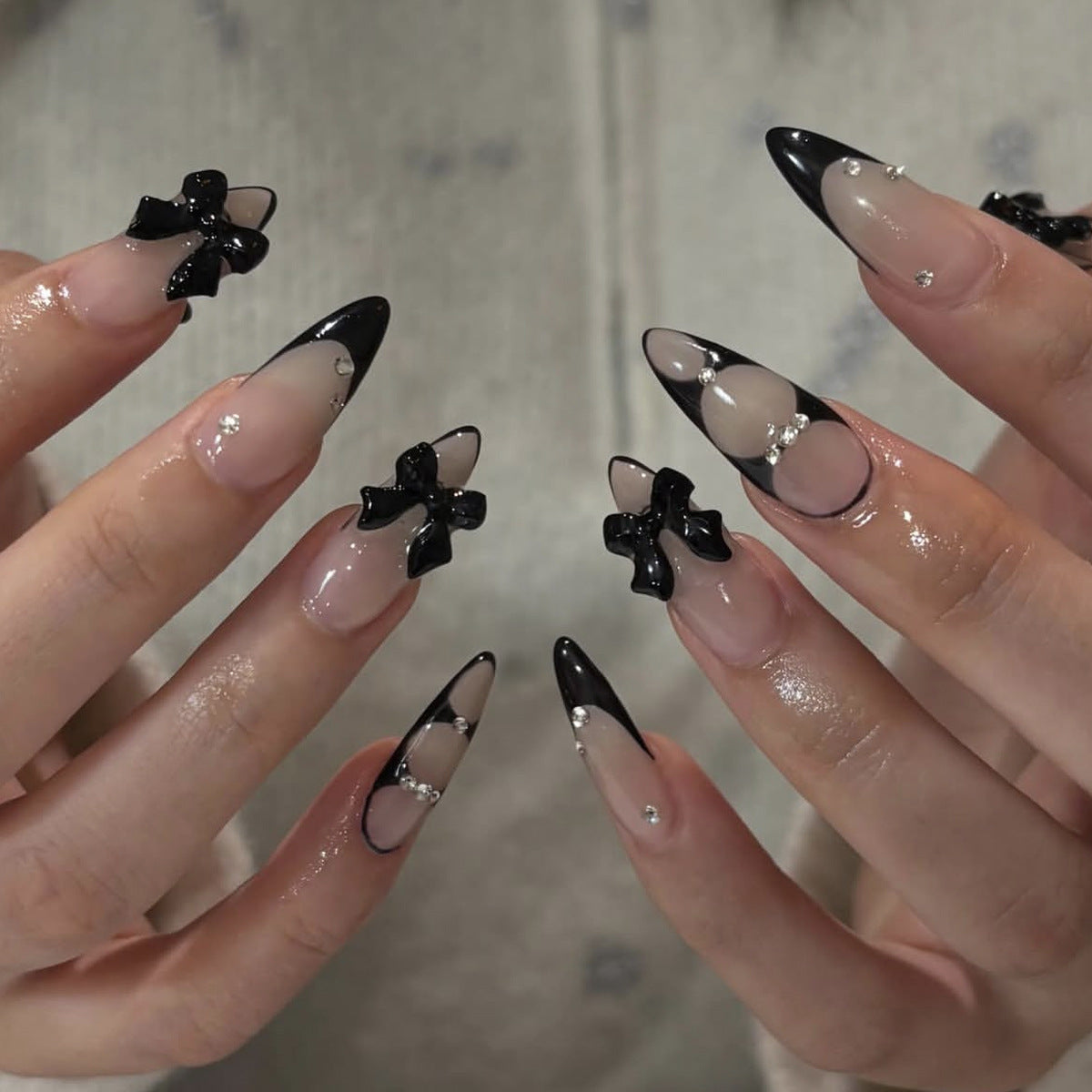 Elegant Nightfall Long Stiletto Black and Beige Press On Nail Set with Dazzling Bow Accents