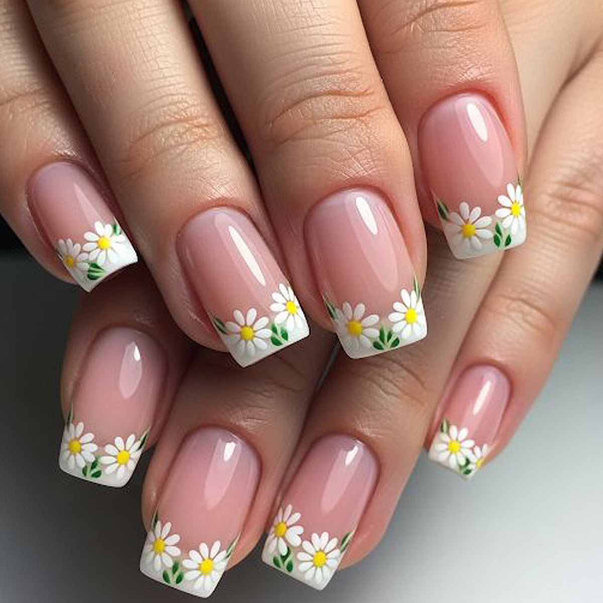 Floral Dream Square Press On Nail Set Medium Length Clear Pink with Charming Daisy Accents