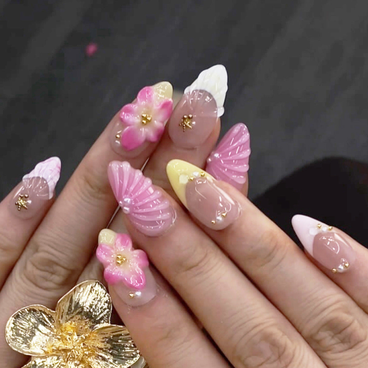 Floral Elegance Long Almond Pink and Gold Decorated Press on Nail Set