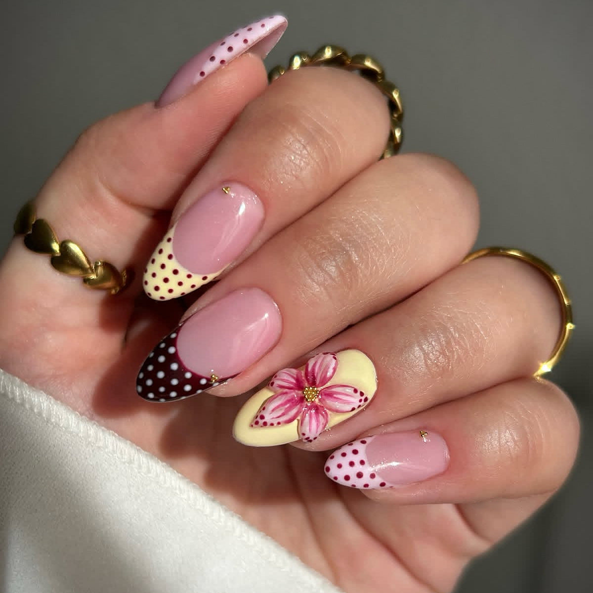 Spring Bloom Medium Almond Soft Pink with Floral Accent Nail Set