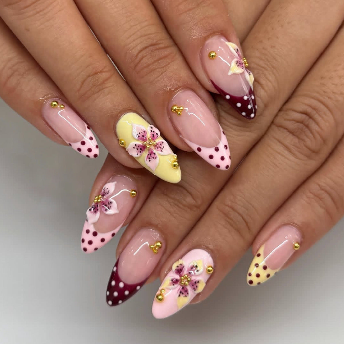 Charming Floral Fantasy Medium Almond Pink with Gold Accents Nail Set