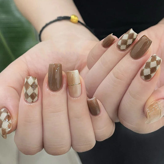 Chic Autumn Vibes Medium Square Brown and Beige with Dazzling Checkerboard Design Nail Set