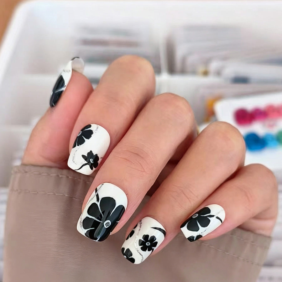 Chic Floral Design Medium Square Black and White Press On Nail Set
