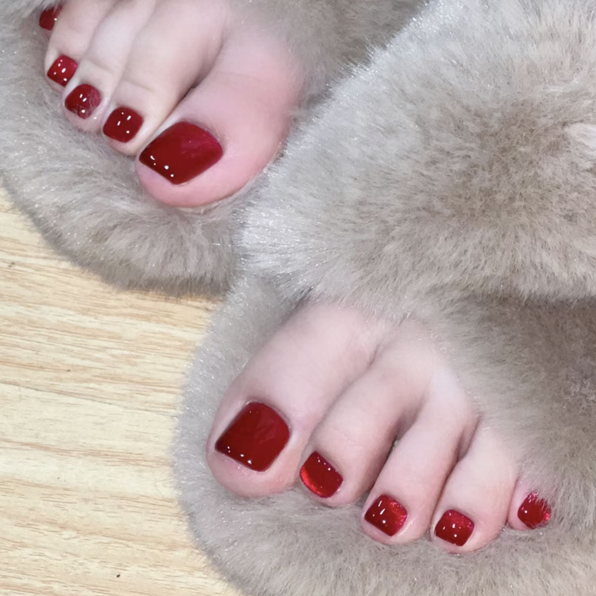 Cozy Chic Glamour Red Square Press On Nail Set Short Glossy Nails with Glitter Accent