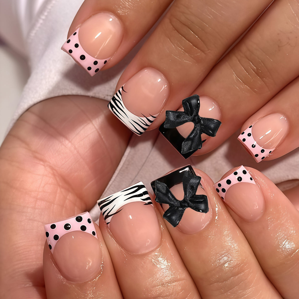 Chic Animal Print Short Square Pink and Black Bow Press on Nail Set