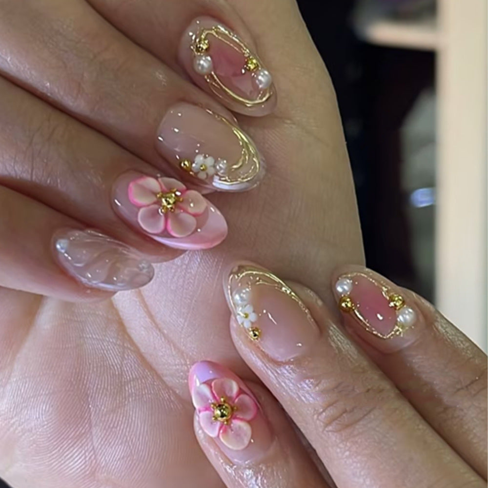Blossom Escape Short Oval Pink Floral Nail Set with Gold Accents