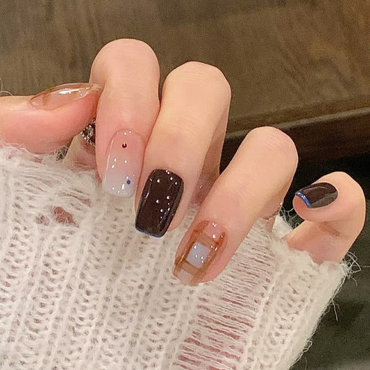 Cozy Autumn Inspired Short Square Brown Gradient Press On Nail Set with Glitter Accents