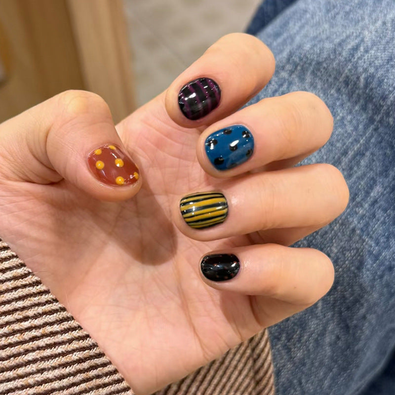 Bohemian Vibes Short Oval Multicolored with Unique Patterns Nail Set