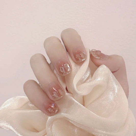 Elegant Glamour Press-On Nail Set Short Square Champagne Color with Sparkling Geometric Design