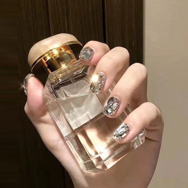 Glamorous Silver Short Square Press On Nail Set with Stunning Metallic Shine
