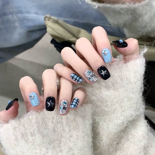 Celestial Glamour Short Square Blue and Black Nail Set with Starry Rhinestone Accents