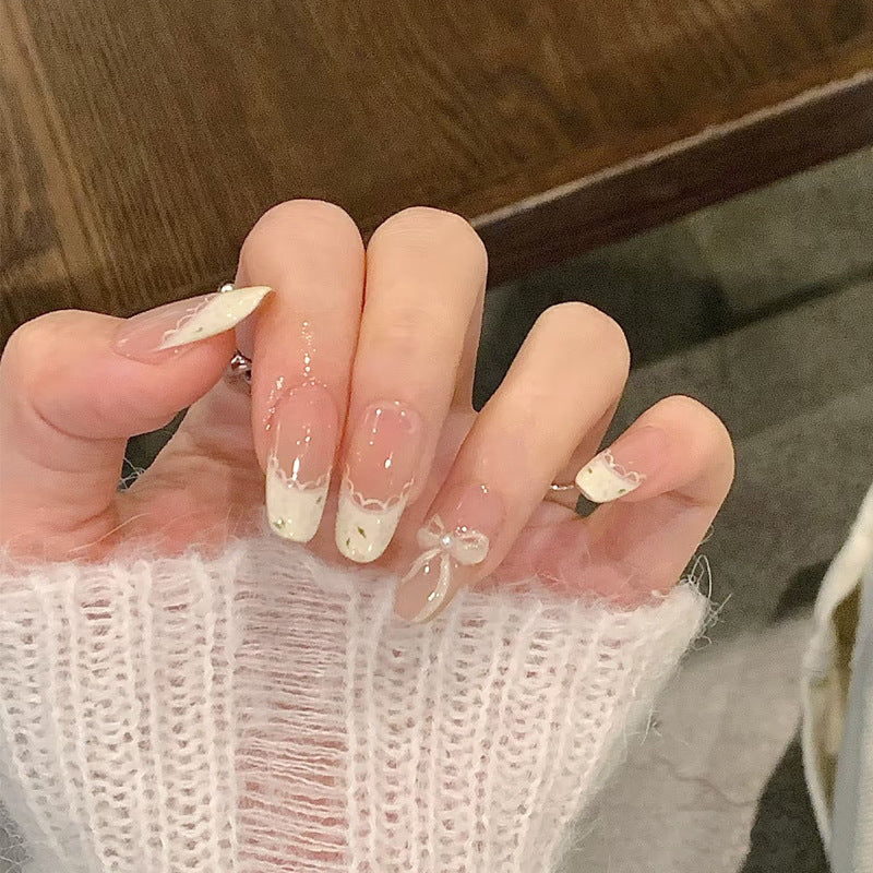 Chic Fairy Tale Medium Almond Creamy White with Delicate Bow Detail Press-On Nail Set