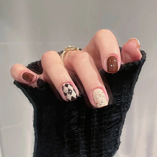 Autumn Elegance Short Square Brown and Cream Gradient with Unique Checkerboard Accent Press On Nail Set