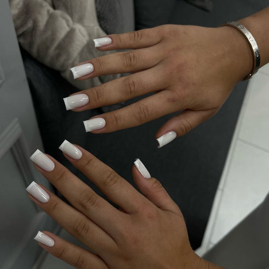 Elegant Winter Wonderland Long Square White Press on Nail Set with Stunning Glossy Finish