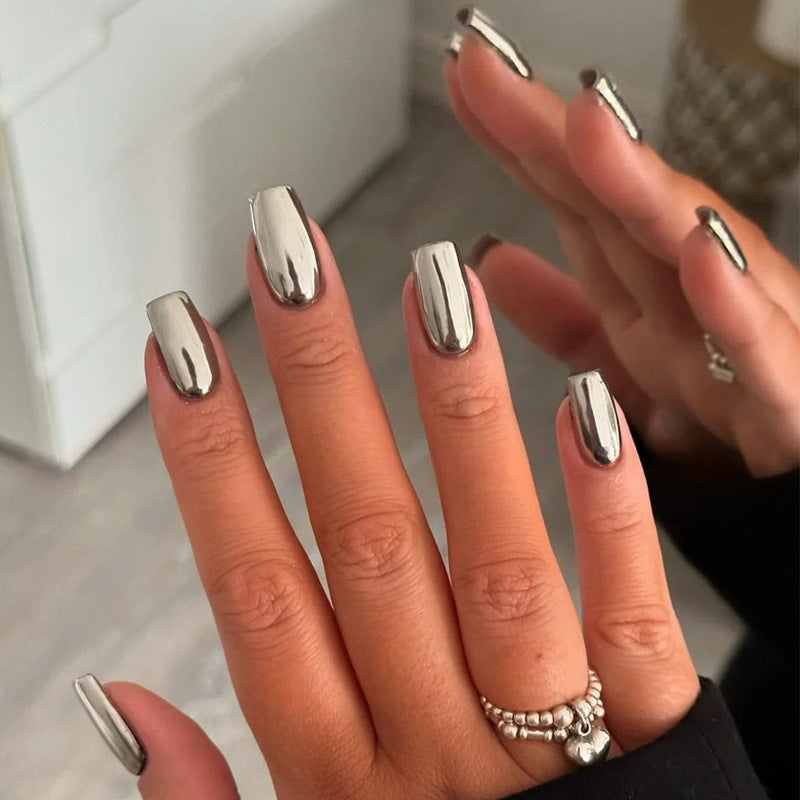 Chic Metallic Medium Square Press On Nail Set with Glossy Finish