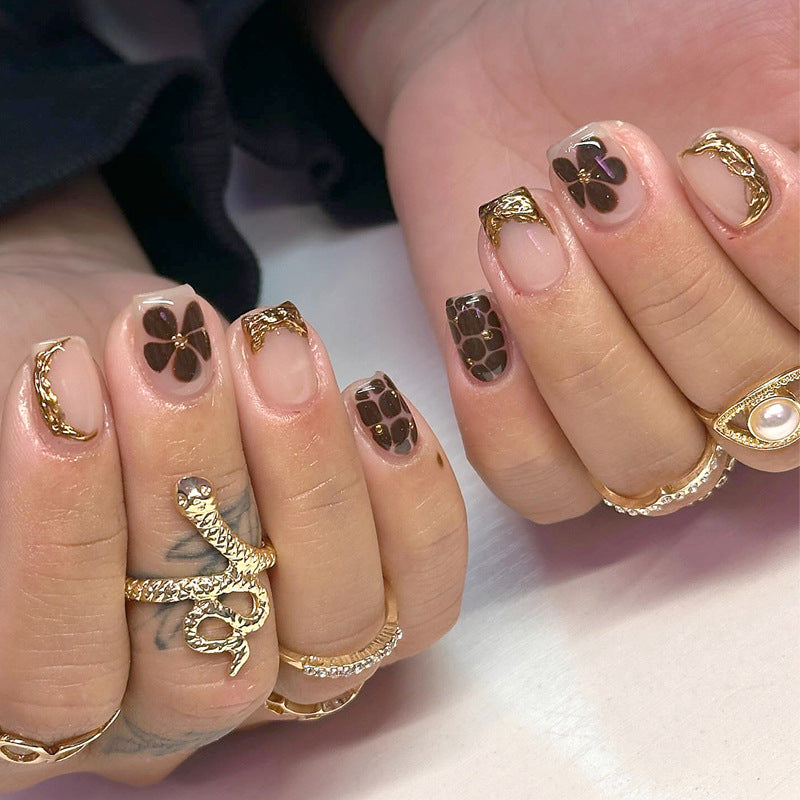 Glamorous Floral Elegance Short Square Brown with Gold Accent Press-On Nail Set