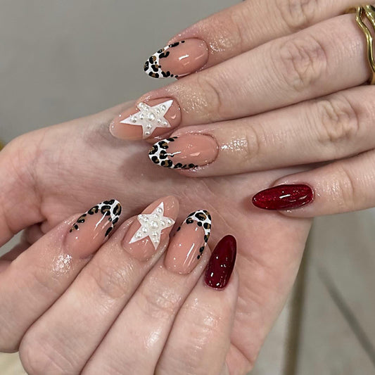 Glamorous Safari Inspired Press-On Nail Set Long Almond Shaped Beige and Leopard Print with Star Accent