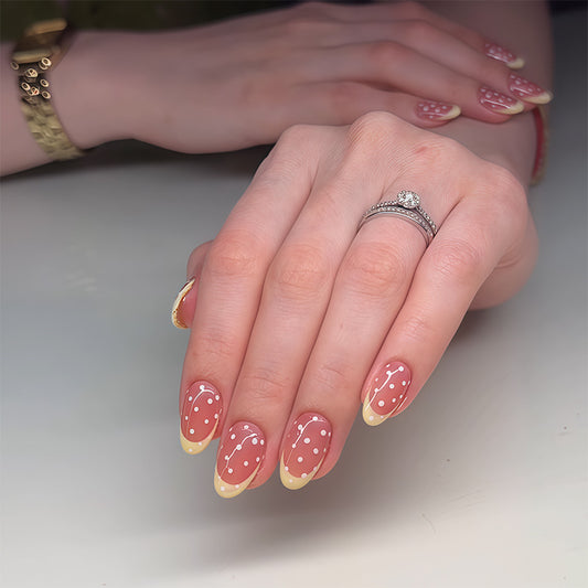 Chic Dessert Inspired Medium Oval Peach and Cream Gradient Press On Nail Set with Elegant Polka Dot Design