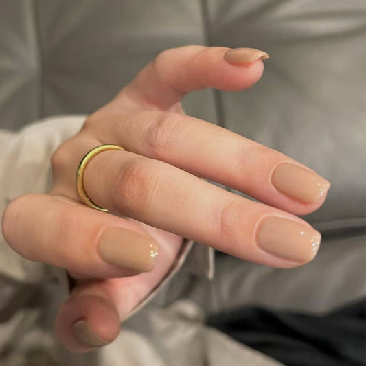 Elegant Serenity Short Square Beige Nail Set with Glittering Accent Tips