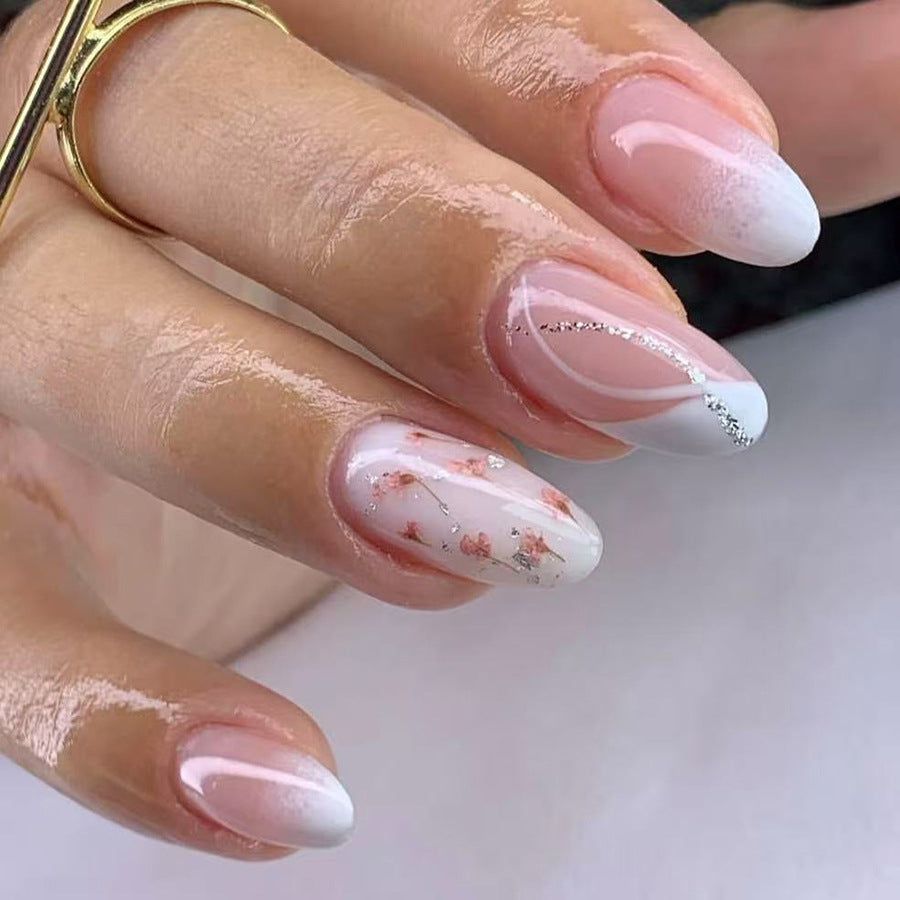 Whimsical Elegance Medium Oval Blush Pink with Floral Accent and Glitter Detailing Press-On Nail Set