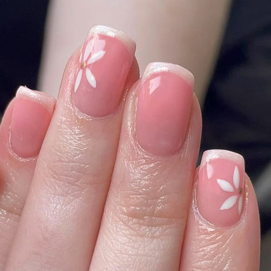 Blossoming Petals Elegant Short Square Pink Press-On Nail Set with Unique Floral Accent