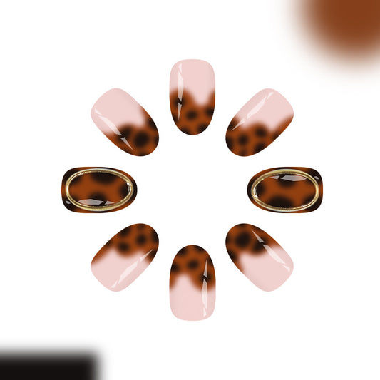 Wild Safari Chic Short Oval Brown Leopard Print Press-On Nail Set with Elegant Gold Accents
