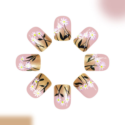 Floral Fantasy Short Square Blush Pink with Delicate Daisy Design Press-On Nail Set