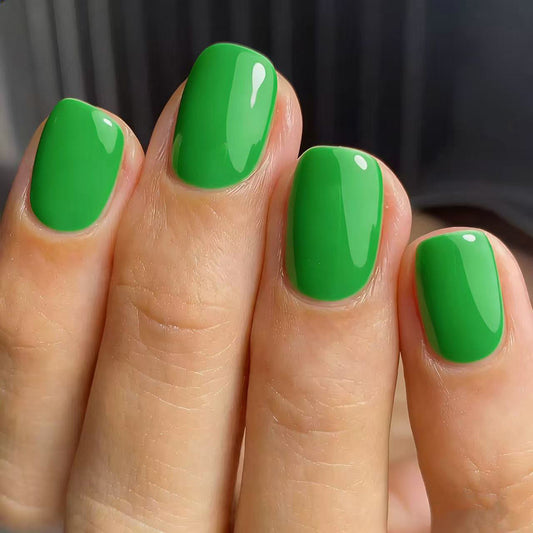 Vibrant Jungle Short Square Bright Green Glossy Press on Nail Set