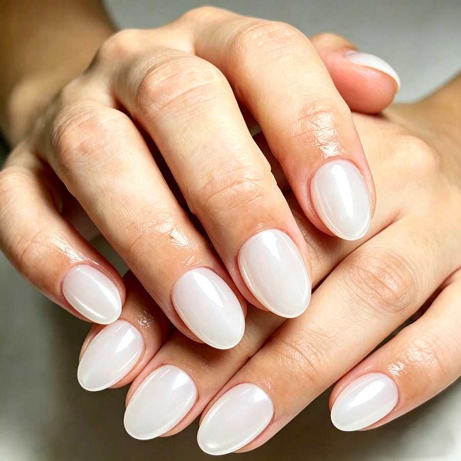 Elegant Serenity Medium Oval Soft White Nail Press Set