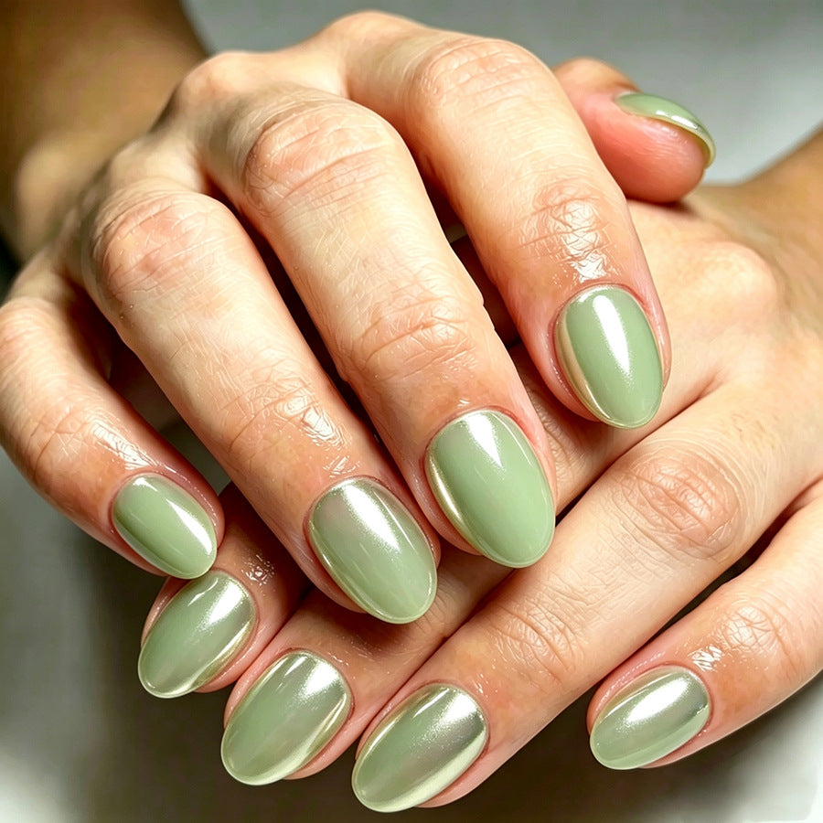 Serene Garden Short Round Green Shimmer Press On Nail Set