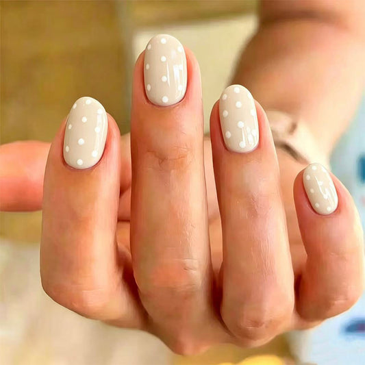 Charming Dots Medium Oval Beige Nail Set with Glossy Finish