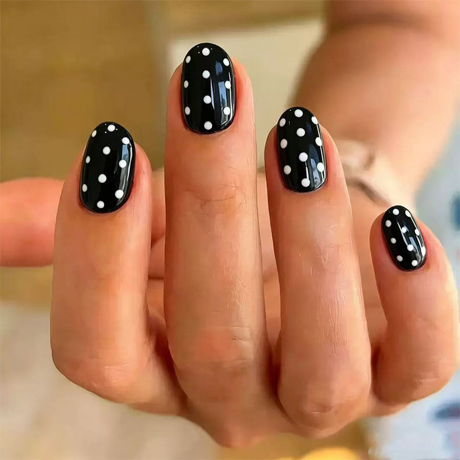 Chic Polka Dot Short Oval Black and White Press on Nail Set