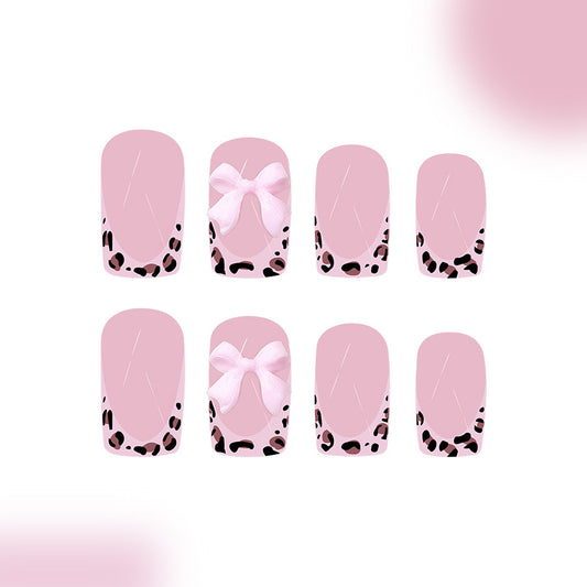 Charming Chic Press On Nail Set in Short Square Shape Soft Pink Color with Cute Bow and Leopard Print Accent