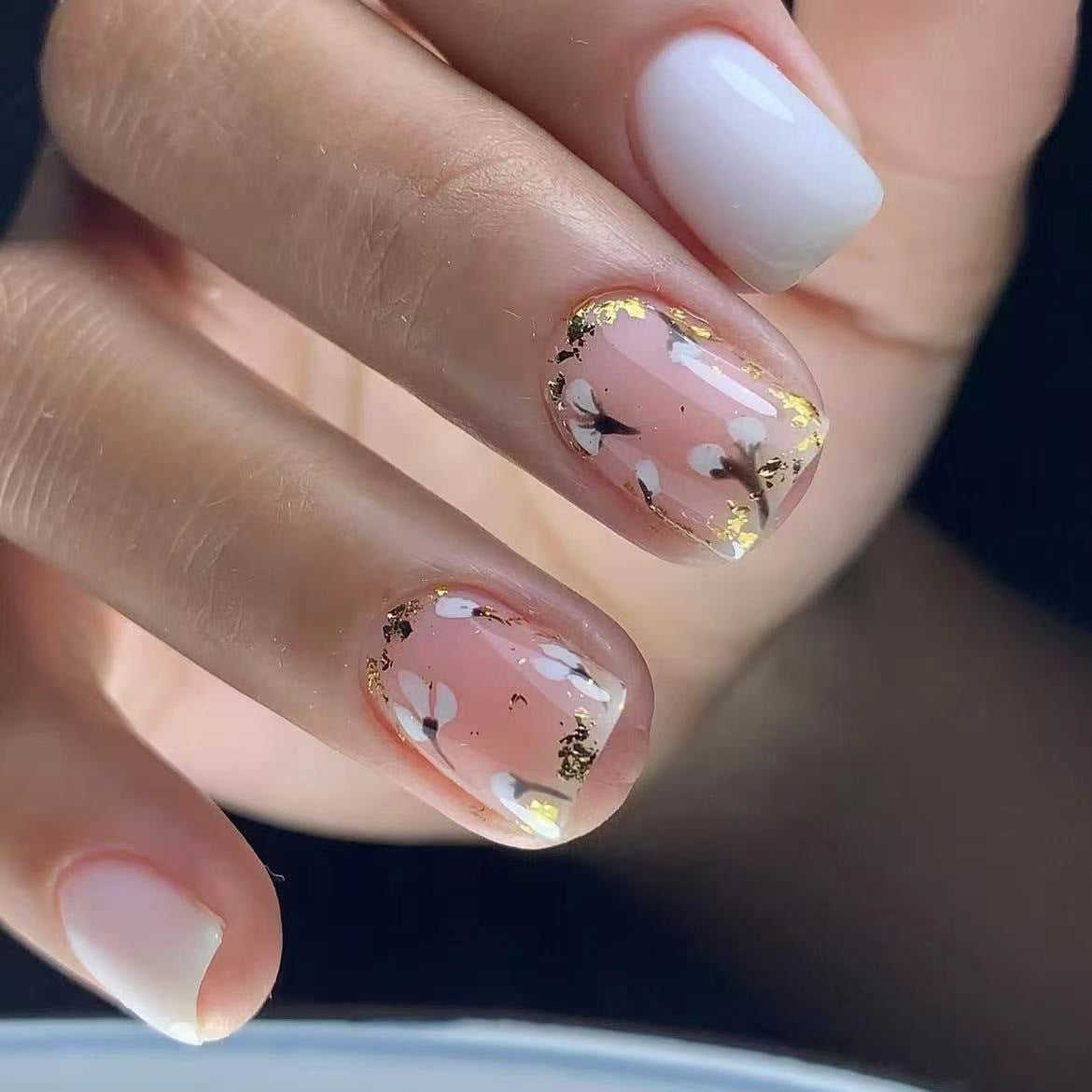 Blossom Elegance Square Short Pink Floral Press-On Nail Set with Luxurious Gold Accents