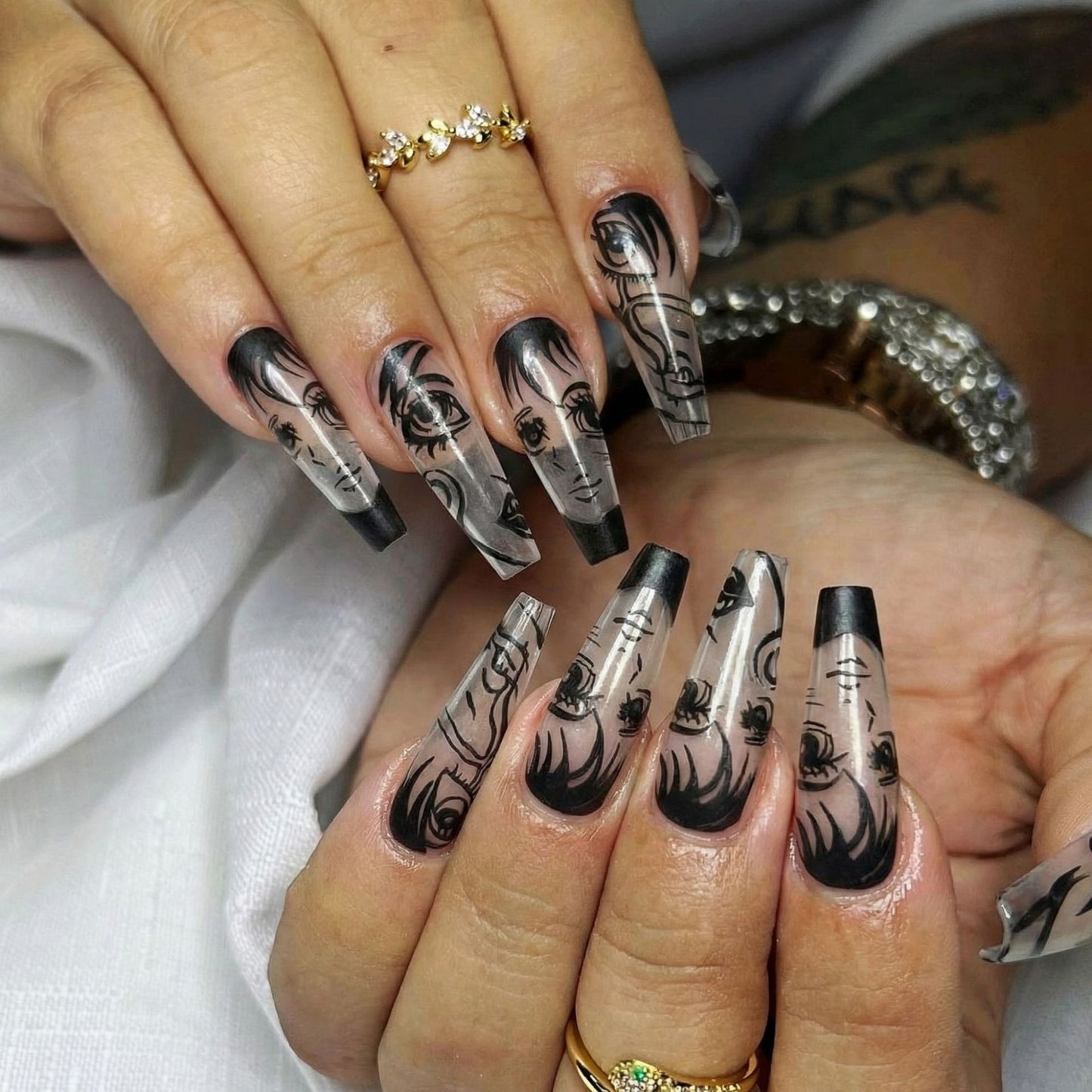 Artistic Elegance Stylish Long Coffin Transparent Black Tip Nail Set with Unique Artistic Design