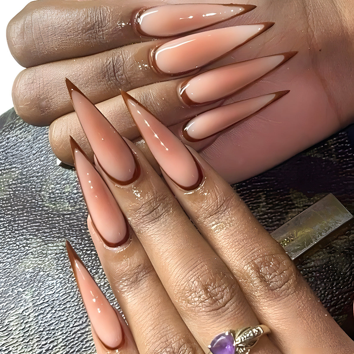 Glamorous Dreamy Long Stiletto Gradient Beige Press-On Nail Set with Elegant Brown Edges