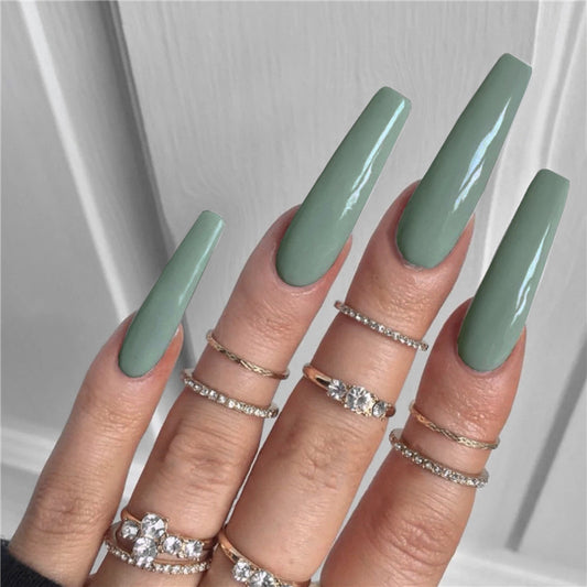Bohemian Elegance Long Coffin Green Press On Nail Set with Glossy Finish and Trendy Style