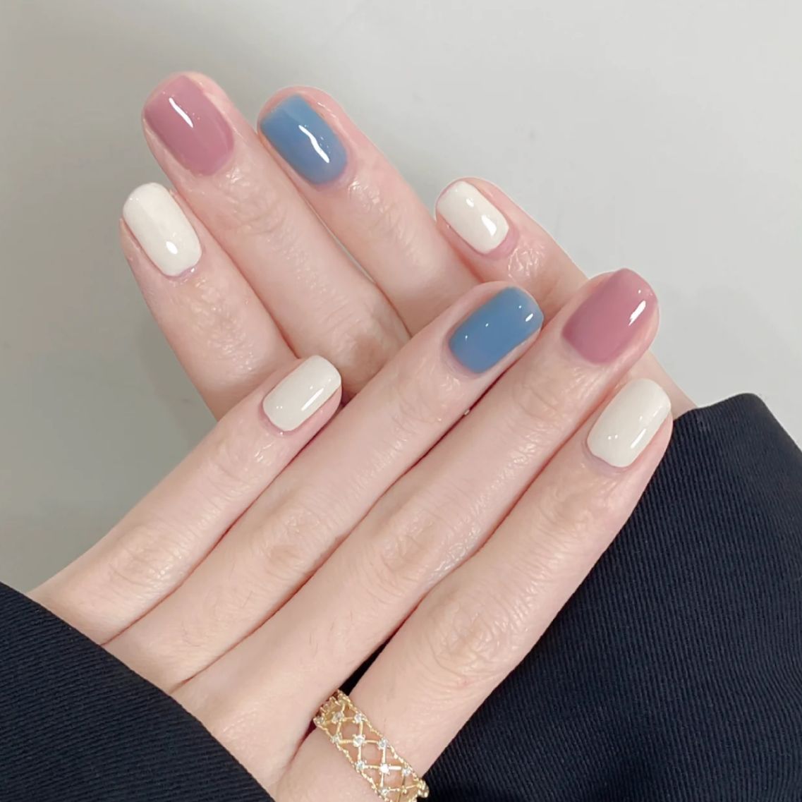 Elegant Pastel Parade Short Length Squoval Press On Nail Set in Multicolor Shades with Matte Finish