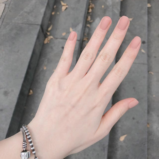 Urban Chic Medium-Length Square Beige Press-On Nails with Matte Finish