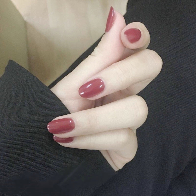 Elegant Soir√©e Medium Oval Burgundy Press On Nail Set with Glossy Finish